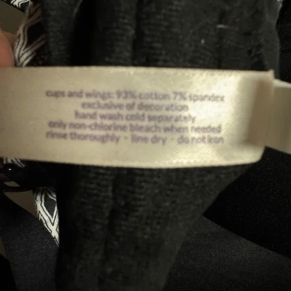 Cacique 44DD Black White Geometric Print Full Coverage Underwire Bra - Picture 6 of 6